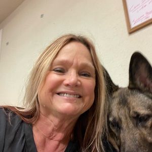 Meet your Posher, Cheryl